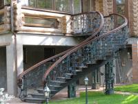 Металлическая лестница 7