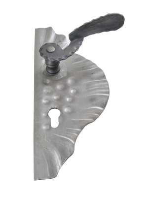 Ручка дверная с накладкой 16.046-Т